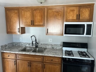 1610 W 168th St Unit B, Gardena, CA 90247
