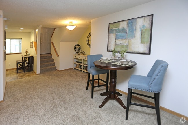 Promenade Oaks, Eagan, MN 55121 - photo 7