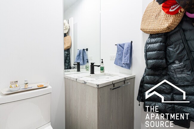 2745 W Division St unit 2, Chicago, IL 60622 - photo 5