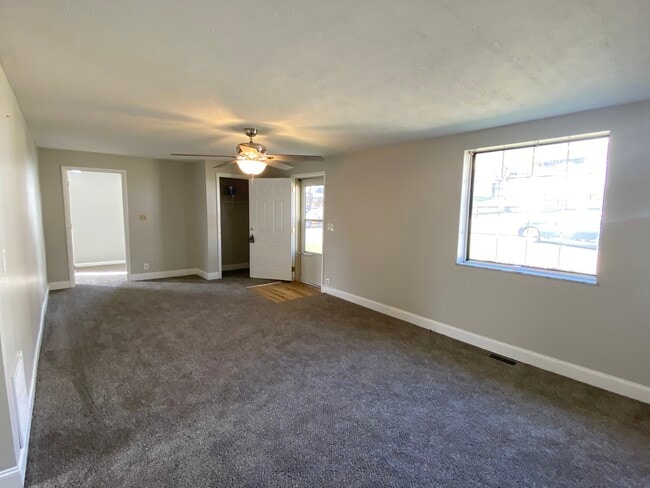 104 1st St, Dunbar, WV 25064 - photo 7