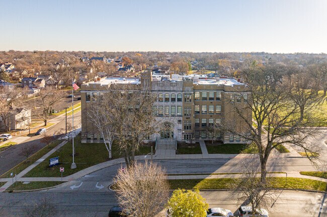 Aurora's Fred Rodgers Magnet Academy has a student-teacher ratio of 14 to 1.