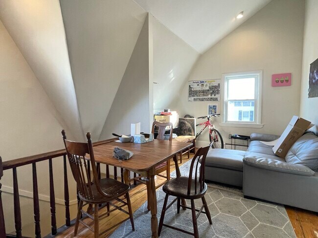 839 Parker St, Roxbury Crossing, MA 02120 - photo 3