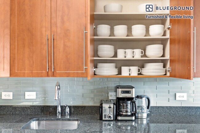 830 Madison St unit FL6-ID890, Hoboken, NJ 07030 - photo 7