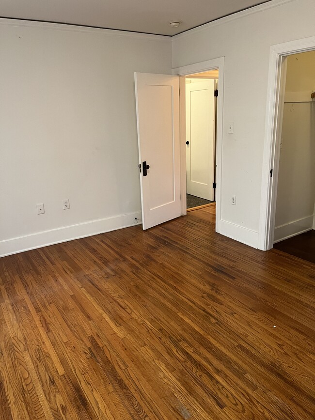 504 N Heliotrope Dr unit 502 N heliotrope, Los Angeles, CA 90004 - photo 7