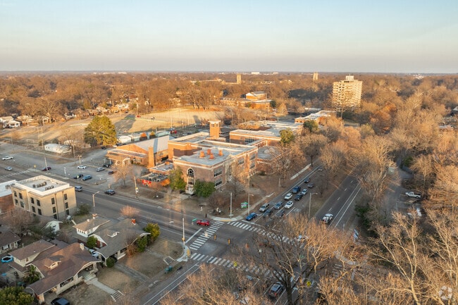 Snowden School offers classes from Pre-K through 8th Grade.