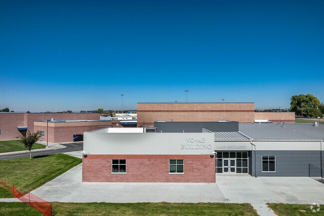 002_ParmaHighSchool2