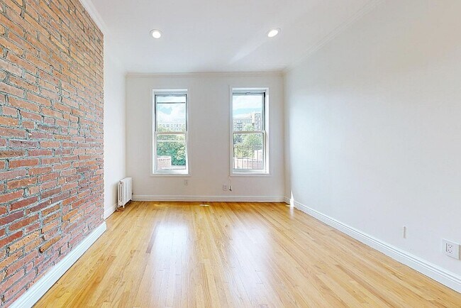 86 Bradhurst Ave unit 5S, New York, NY 10039 - photo 6