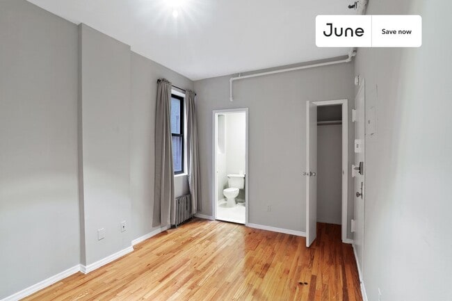 239 W 63rd St unit 3D, New York, NY 10023 - photo 6