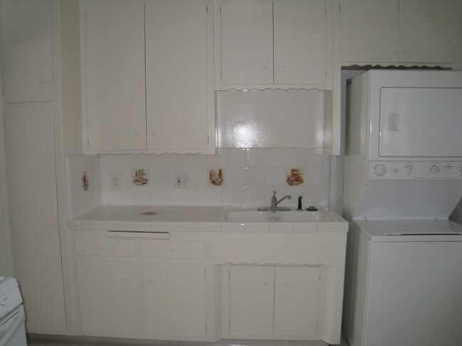 140 Virginia St unit C, El Segundo, CA 90245 - photo 6