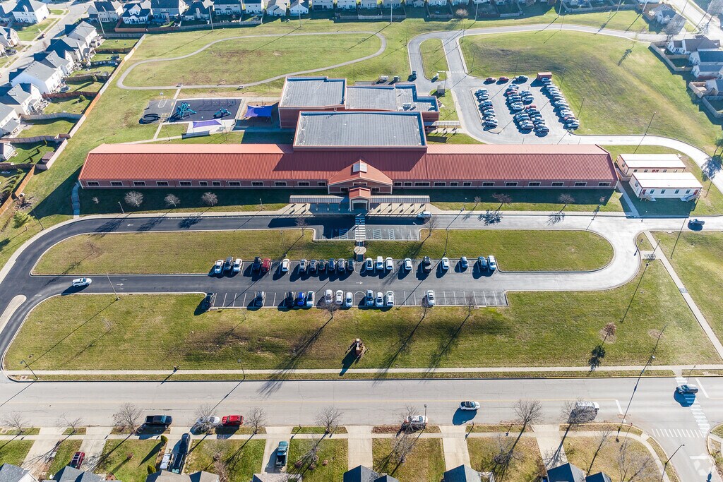 Sandersville Elementary School, Rankings & Reviews