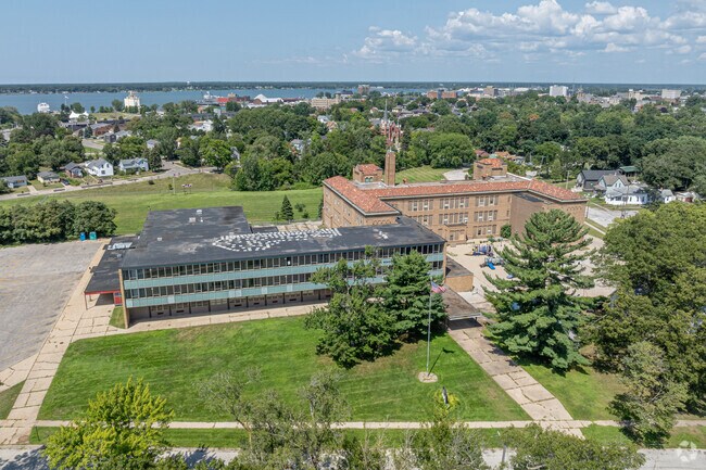 Nelson Elementary School is located in Muskegon, Michigan.