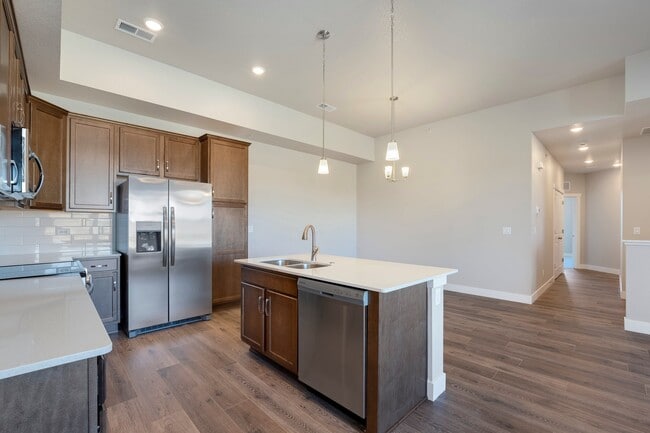 6809 Maple Leaf Dr unit 202, Timnath, CO 80547 - photo 3