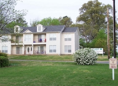 Williamsburg Apartments