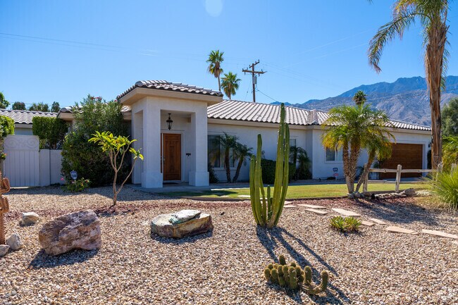 Relish the tranquility and opulence of living in a premier Racquet Club South residence.