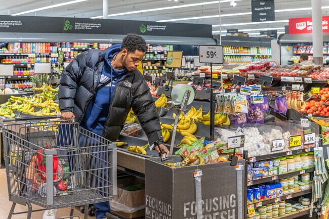 Pinebrook residents get groceries from Stop & Shop located in Eastchester.