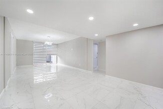 10000 NW 80th Ct Unit 2102, Hialeah Gardens, FL 33016