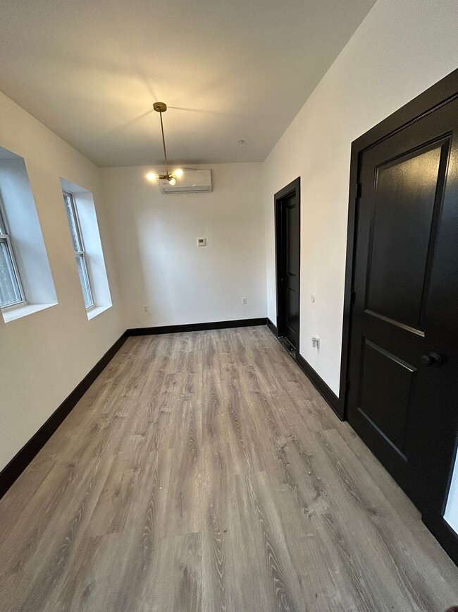 11 Thomas St 3E