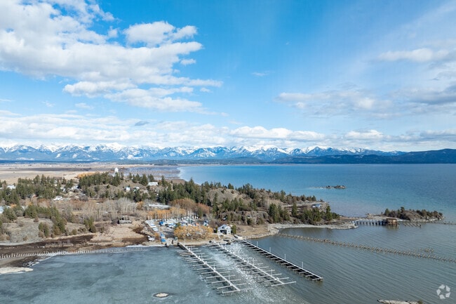 Flathead Lake and the Flathead National Forest are a short drive South and West from Kalispell.
