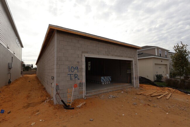 17341 Beachgrass Aly, Winter Garden, FL 34787 - photo 6