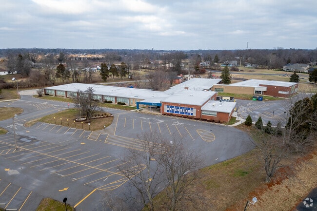 The student population of Bates Elementary is 546 and the school serves K-5.