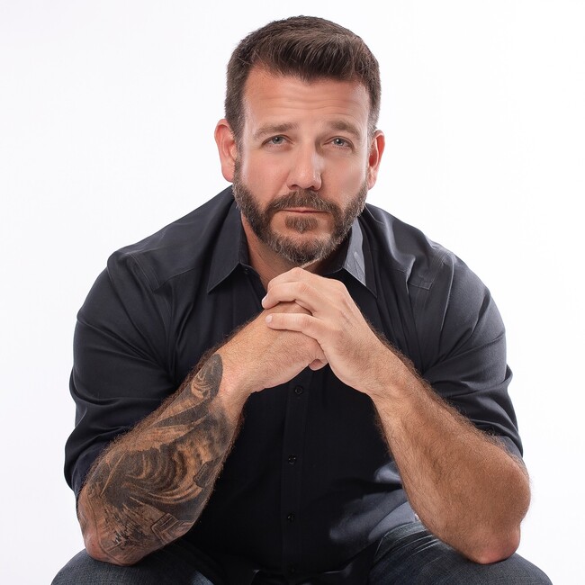 Agent Photo