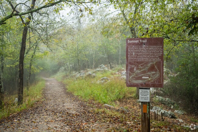 Piney residents have convenient access to Hot Spring National Park's 26 miles of hiking trails.