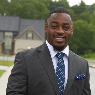 DeAndre Banks