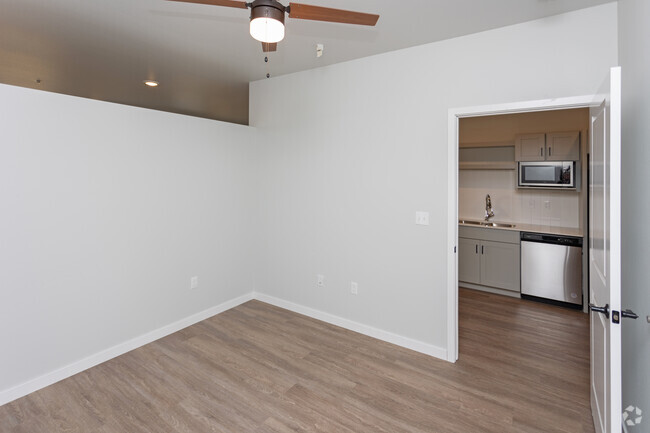 1BR, 1BA, Gunnar - 765SF - Bedroom