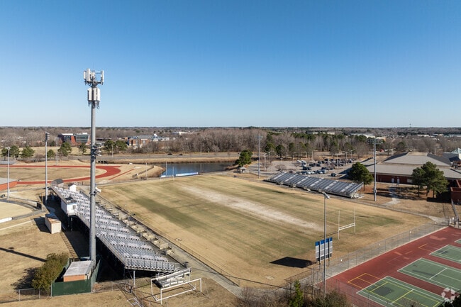 Landstown High School