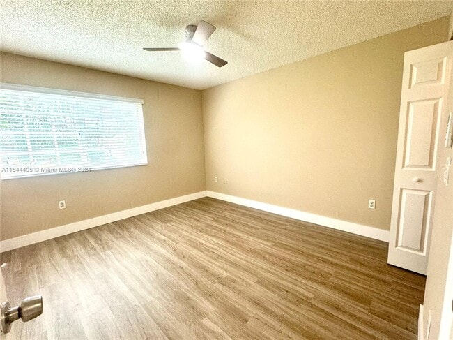 2133 Renaissance Blvd unit 304, Miramar, FL 33025 - photo 7