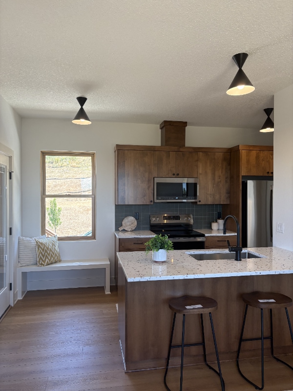 4069 Berwick Ln SE, Salem, OR 97302