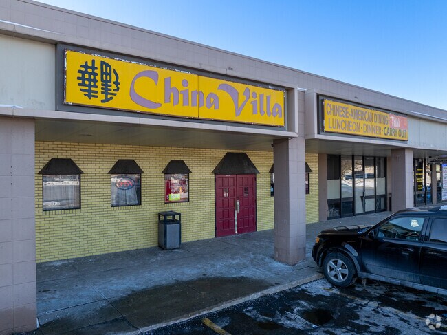 Enjoy the casual dining atmosphere and East Asian delights at China Villa in Center Line.