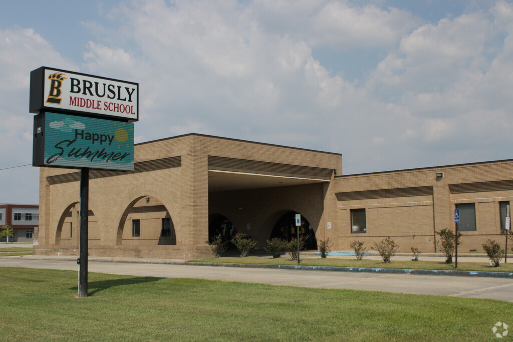 Main entrance to Brusly Middle School in West Baton Rouge Parish, Brusly LA