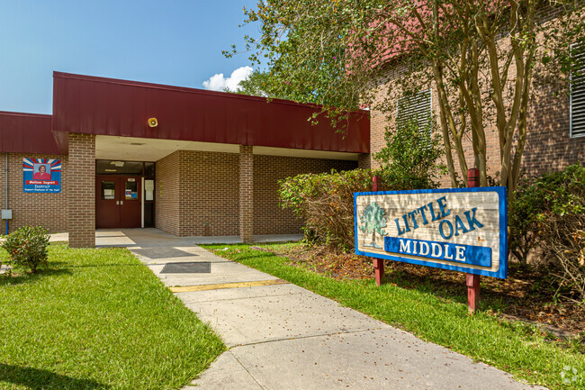 Little Oak Middle School provides quality educational opportunities in East Slidell.