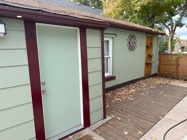 42 Fox St unit 44 Fox Apt B, Denver, CO 80223 - photo 4