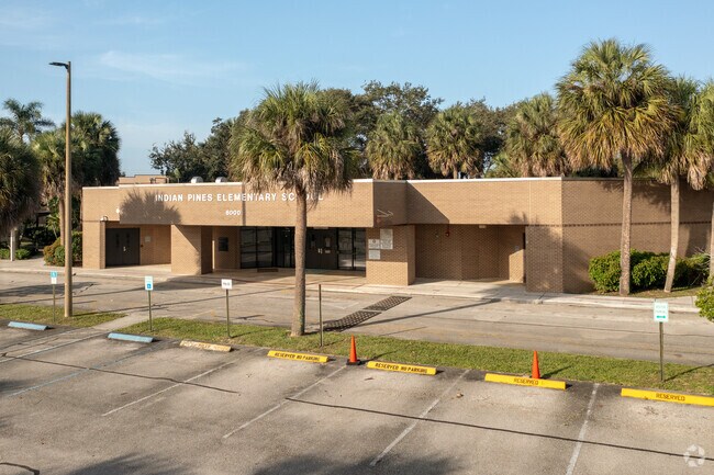 Main entrance to Indian Pines Elementary School in Lantana, FL.
