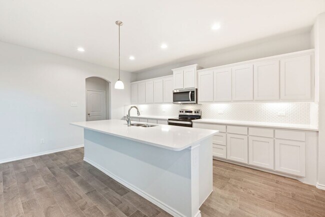 701 Stone Eagle Dr unit 36477786, Azle, TX 76020 - photo 3