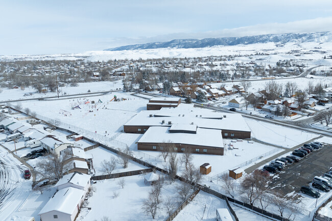 Oregon Trail Elementary
