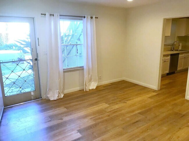 1044 14th St, Santa Monica, CA 90403 - photo 4