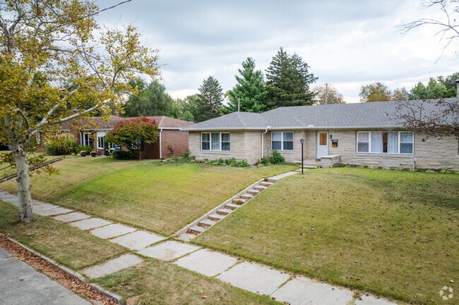 You can find affordable ranch and bungalow style homes in Deming.