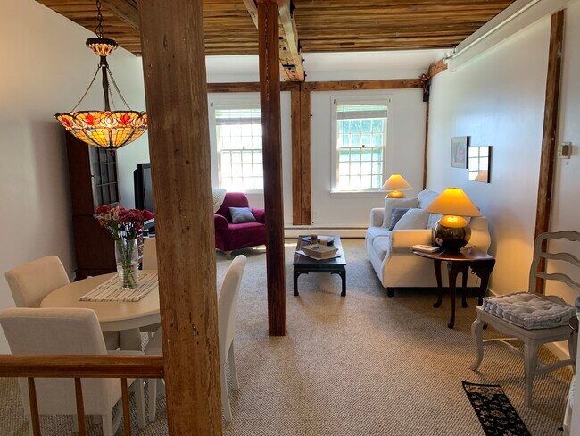 Hamilton Harbor Condominium unit 4, North Kingstown, RI 02852 - photo 3