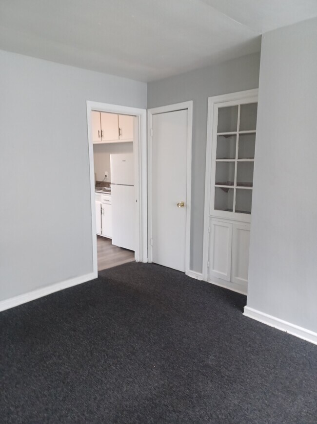 2605 W Victory Ln unit 2, Milwaukee, WI 53209 - photo 7