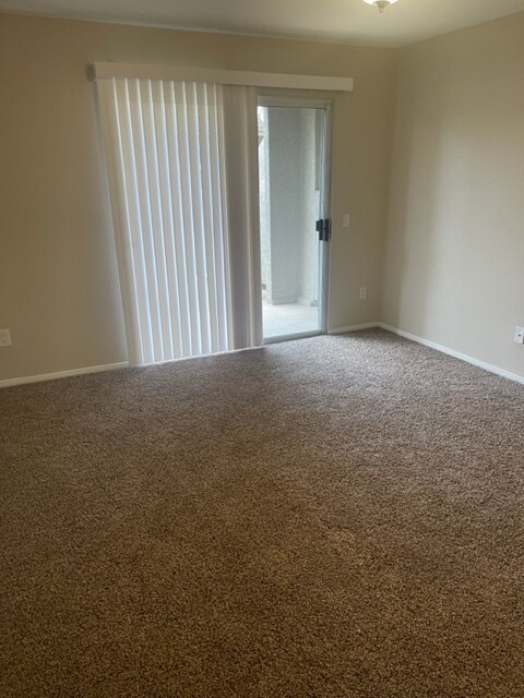200 E Alessandro Blvd unit 39, Riverside, CA 92508 - photo 6