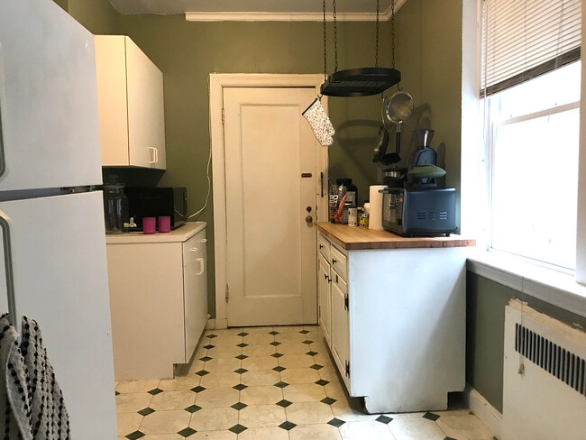 22 Fairbanks St unit 2, Brookline, MA 02446 - photo 7