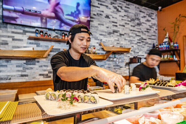 You will find the freshest sushi choices at Sweet Sushi & Grill.
