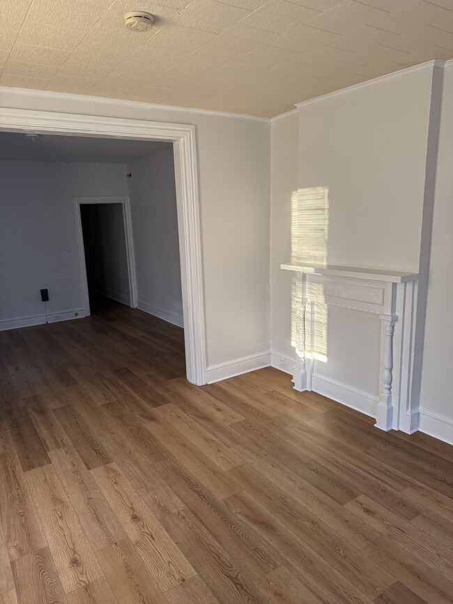 321 Lincoln Way W Unit 1st Floor, Chambersburg, PA 17201