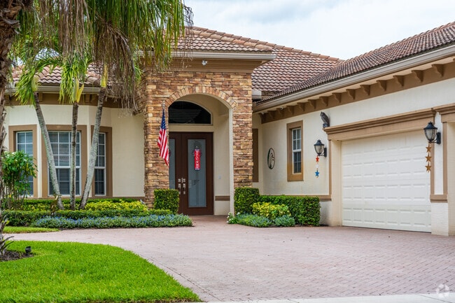 Close up of entrance to single family home in Verano.