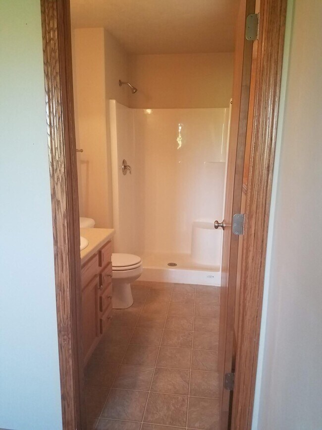 8200 S Hughes Ave unit 1, Sioux Falls, SD 57108 - photo 7