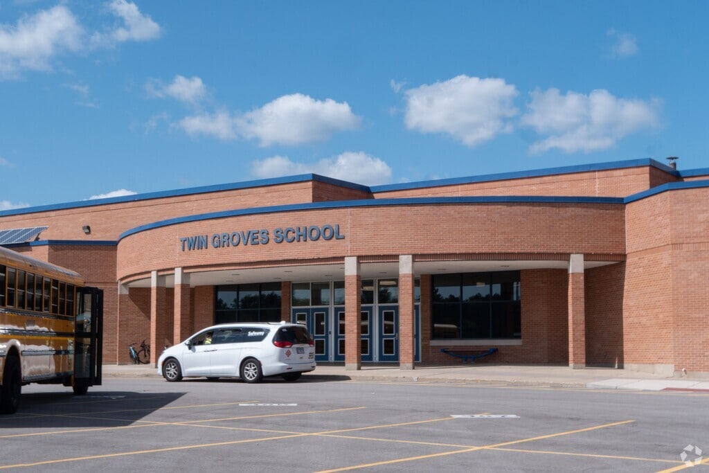 Welcome to Twin Groves Middle School.