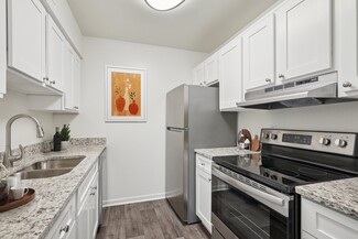 581 Calla Ct, Newport News, VA 23608